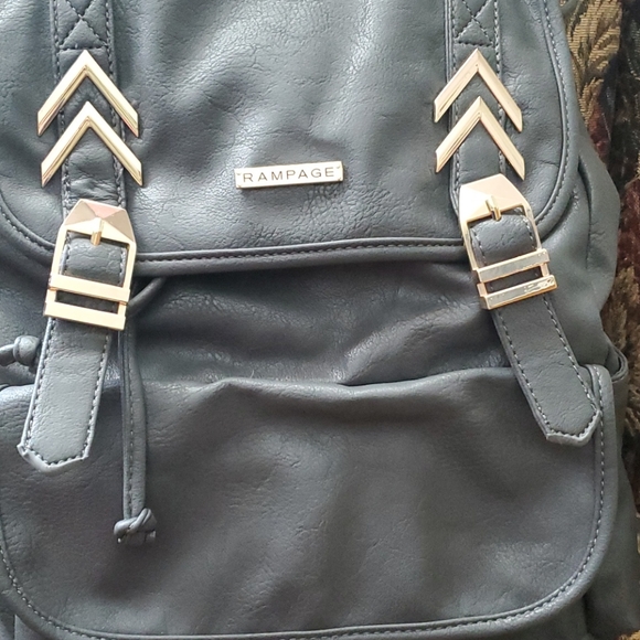 SOLD - Rampage Backpack - Picture 3 of 13